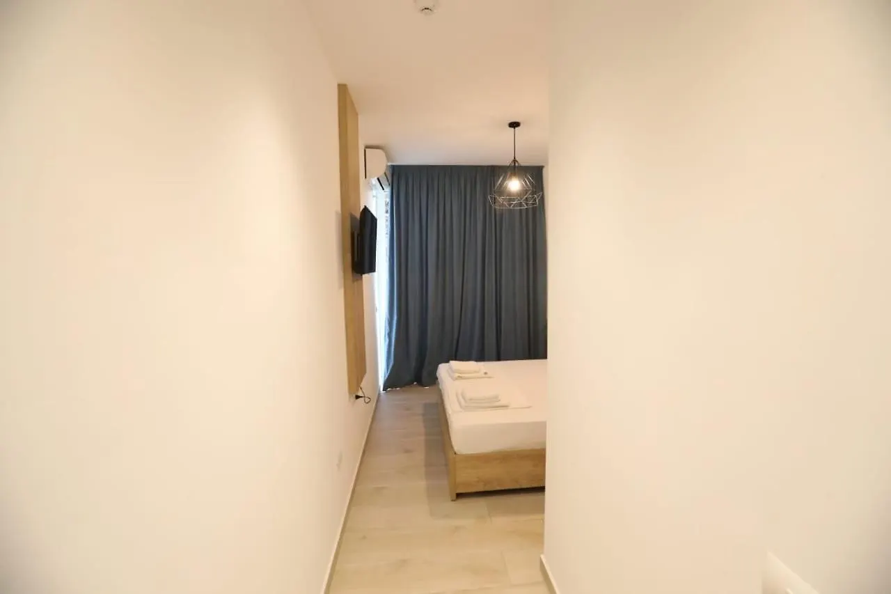 Apart-Hotel Alvi Sarandë