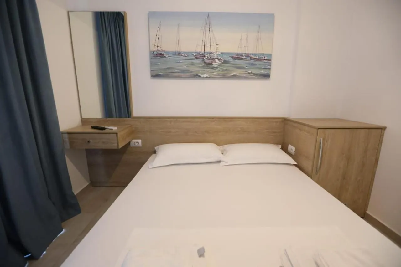 Hotel Apart-Hotel Alvi Sarandë
